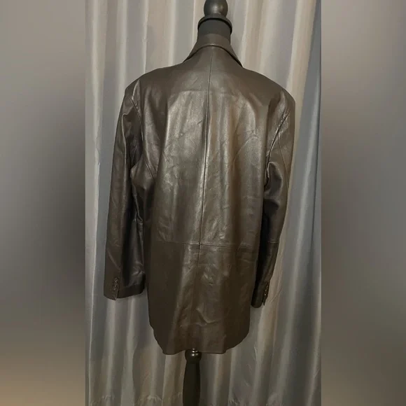 94. Jones New York Men’s Chocolate Brown Leather Jacket